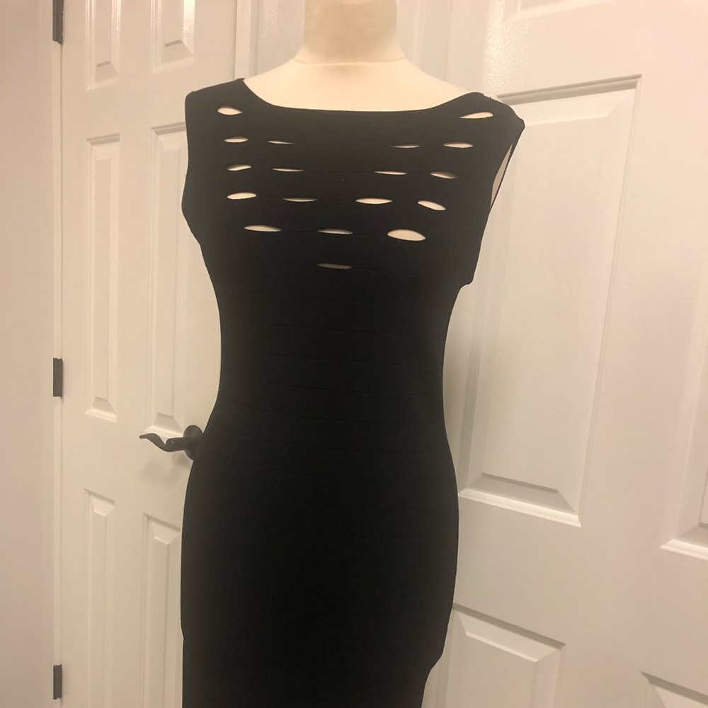 Karen Millen perfect fitted black dress Sz S